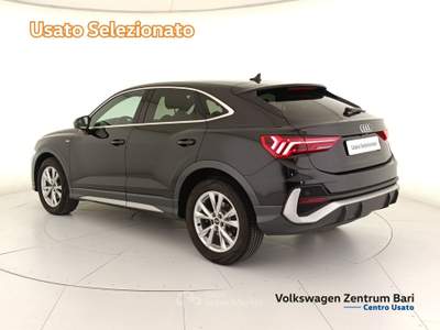 Audi Q3 sportback 35 2.0 tdi s line edition s-tronic Nero usata Bari