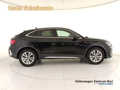 Audi Q3 sportback 35 2.0 tdi s line edition s-tronic Nero usata Bari