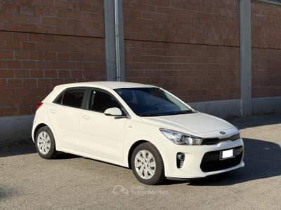 Kia Rio Kia Rio 1.4 CRDi 57 kw Bianco usata Biella