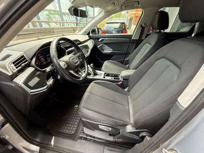 Audi Q3 IMPECCABILE Argento usata Pomezia