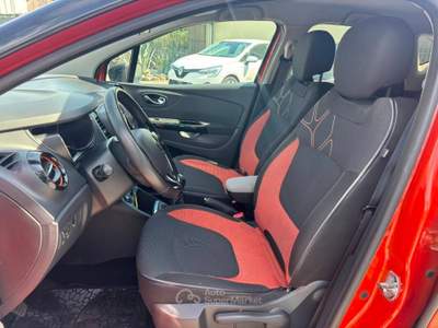 Renault Captur 0.9 tce energy R-Link s&s 90cv Arancione usata Agliana