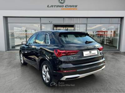 Audi Q3 35 2.0 tdi Business Advanced s-tronic CON CARPLAY Nero usata Latina