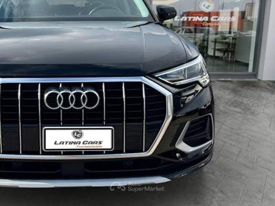 Audi Q3 35 2.0 tdi Business Advanced s-tronic CON CARPLAY Nero usata Latina