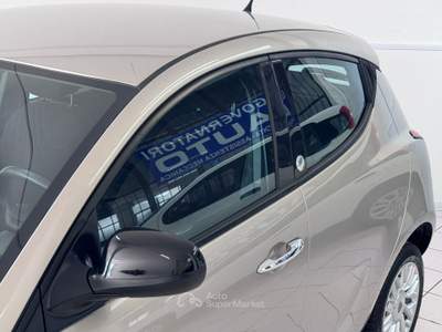 Lancia Ypsilon METANO Ecochic GOLD UNICOPROPRITARIO Bronzo usata Pollenza