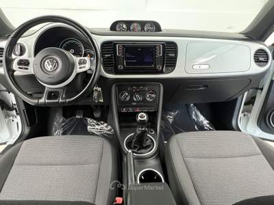 Volkswagen Maggiolino Maggiolino 2.0 tdi bm Design 110cv Bianco usata Fucecchio
