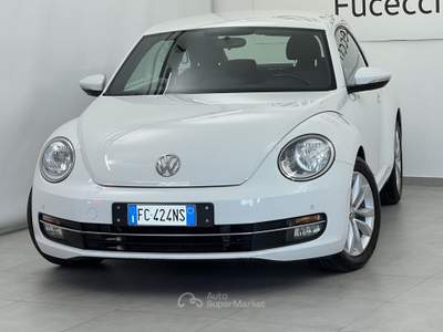 Volkswagen Maggiolino Maggiolino 2.0 tdi bm Design 110cv Bianco usata Fucecchio
