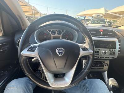 Lancia Delta DELTA 1.4 T-JET 120 CV GOLD ECOCHIC GPL usata Terlizzi