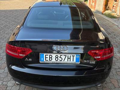 Audi A5 no fumatori, 2 proprietari. usata Torino