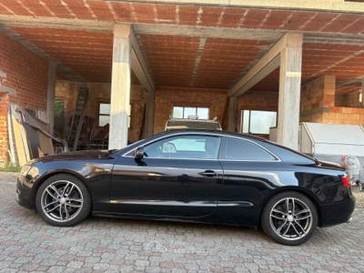 Audi A5 no fumatori, 2 proprietari. usata Torino