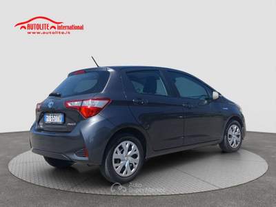 Toyota Yaris Yaris 5p 1.5h Business Grigio usata San Zenone degli Ezzelini