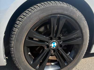BMW Serie 3 316d Auto in condizioni ECCELLENTI Grigio usata prato