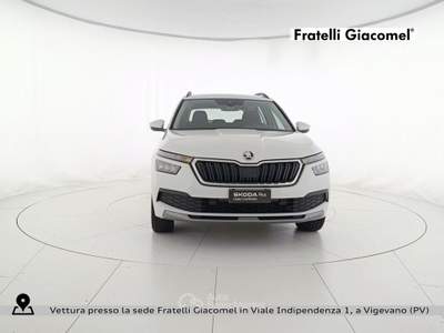 Skoda Kamiq 1.0 tsi ambition 95cv Bianco usata Vigevano
