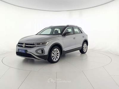 Volkswagen T-Roc 1.0 tsi style 115cv Argento usata Assago