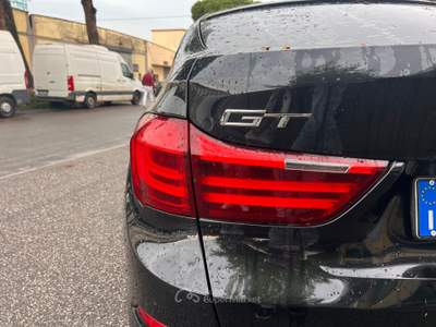 BMW Serie 5 Gran Turismo 520d BMW 520d Gran Turismo (F07) – Nero usata Ponsacco