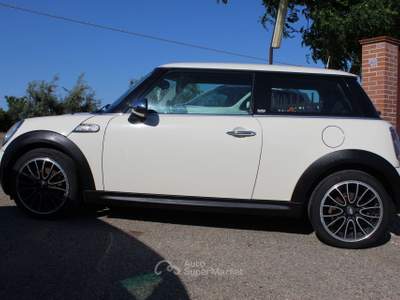 MINI One 1.4 Ideale per Neopatentati Beige usata Pisticci