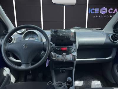 Peugeot 107 1.0 68cv 5p. desir Blu/Azzurro usata Roma