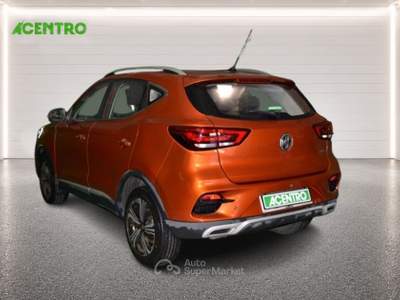 MG ZS   1.0 at comfort Arancione usata CAGLIARI