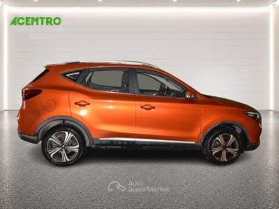 MG ZS   1.0 at comfort Arancione usata CAGLIARI