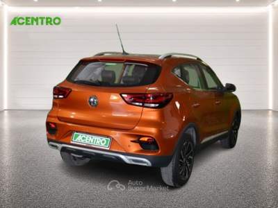 MG ZS  - 1.5 mt luxury Arancione usata CAGLIARI