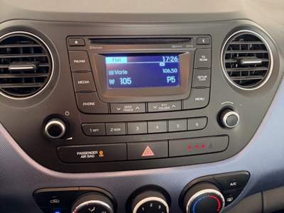 Hyundai i10 gpl Bianco usata San Giovanni Rotondo