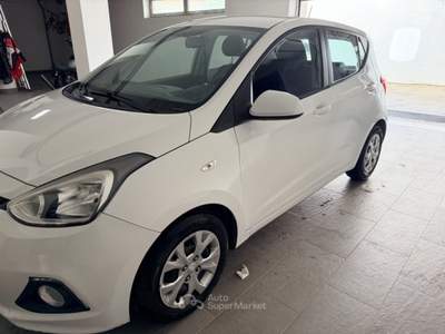 Hyundai i10 gpl Bianco usata San Giovanni Rotondo