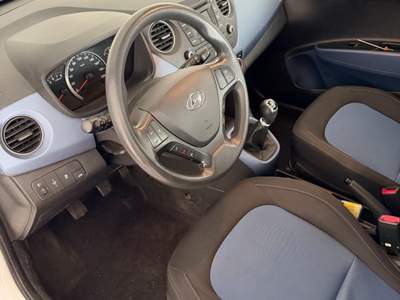 Hyundai i10 gpl Bianco usata San Giovanni Rotondo