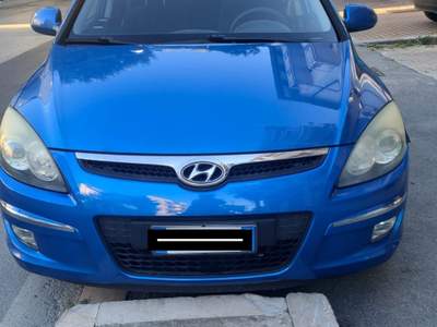 Hyundai i30 ottime condizioni, mai incidentata Blu/Azzurro usata crecchio