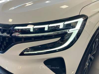 Renault Austral Austral 1.2 E-Tech full hybrid 200cv Techno Auto Bianco usata Como