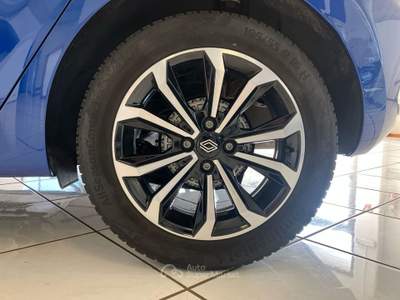 Renault Clio Clio 1.0 tce Techno 90cv Blu/Azzurro usata Como