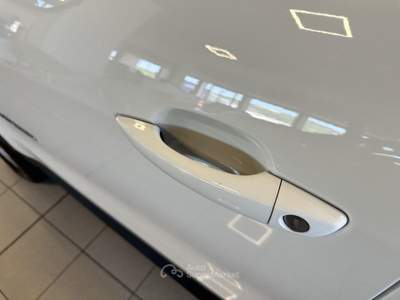 Jeep Avenger 1.2 Turbo e-Hybrid Altitude FWD eDCT6 Bianco usata Moncalieri