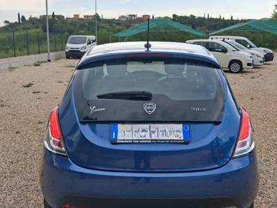 Lancia Ypsilon Ypsilon 1.0 FireFly 5 porte S&S Hybrid Gold Blu/Azzurro usata Laterina
