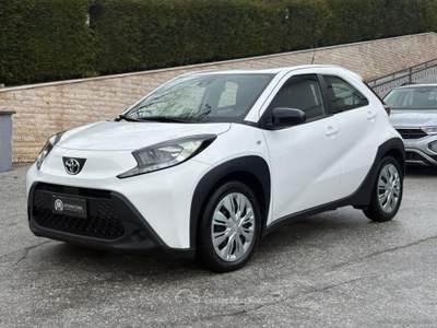 Toyota Aygo Aygo X 1.0 VVT-i 72 CV 5p. Active Bianco usata Agnone