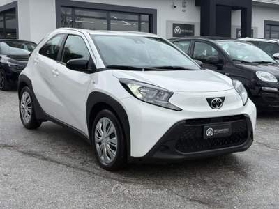 Toyota Aygo Aygo X 1.0 VVT-i 72 CV 5p. Active Bianco usata Agnone
