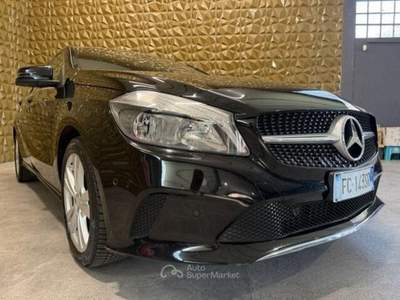 Mercedes-Benz Classe A A 160 d Sport usata San Zeno Naviglio