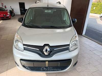 Renault Kangoo Blue dCi 8V 95CV 5 porte Limited usata Bulgarograsso