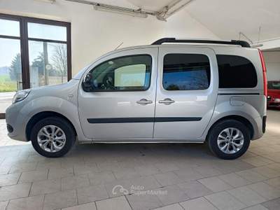 Renault Kangoo Blue dCi 8V 95CV 5 porte Limited usata Bulgarograsso