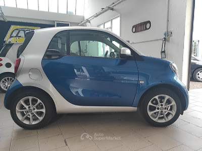 Smart ForTwo 1.0 twinamic Sport NEOPATENTATI usata Bulgarograsso