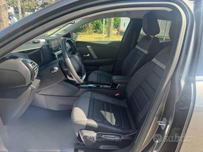 Citroen C4 X BlueHDI 130CV EAT8 Max NAVI+RETR. usata Modena
