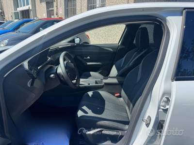 Peugeot 308 BlueHDi 130CV EAT8 SW Allure KM. 4.2 usata Modena