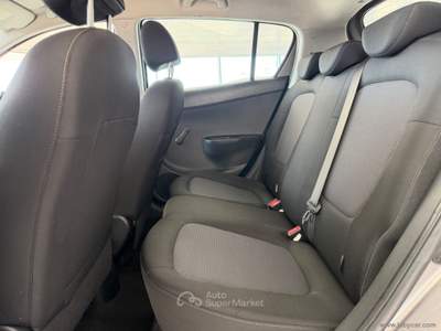 Hyundai i20 i20 1.2 5p. Classic Grigio usata San Michele salentino