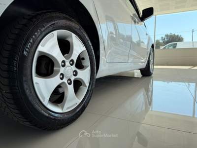 Hyundai ix20 ix20 1.4 CRDI 90 CV Comfort Bianco usata San Michele salentino