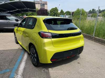 Peugeot 208 Km 0 - 5 porte Style usata Modena