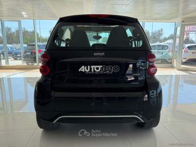 Smart ForTwo fortwo 1000 52 kW MHD coupé passion Nero usata San Michele salentino