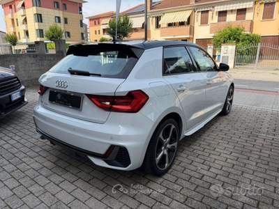 Audi A1 SPB 25 TFSI S line edition usata Salzano
