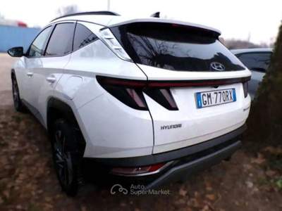 Hyundai Tucson Tucson III 1.6 crdi 48V Xline 2wd -Navi - GM770RX Bianco usata Basiliano