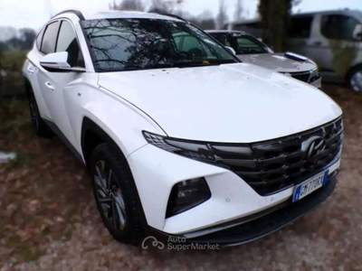 Hyundai Tucson Tucson III 1.6 crdi 48V Xline 2wd -Navi - GM770RX Bianco usata Basiliano