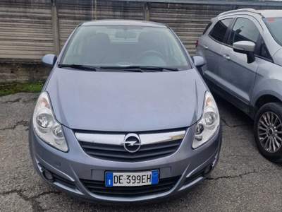 Opel Corsa Tenuta in ottime condizioni, usata Grigio usata San Secondo di Pinerolo