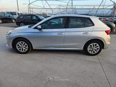 Skoda Fabia Fabia IV 2022 1.0 mpi evo Ambition 65cv - GM104VP Argento usata Basiliano