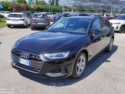Audi A4 A4 Avant 35 2.0 tdi mhev Business 163cv -FZ243BR Nero usata Basiliano
