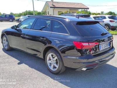 Audi A4 A4 Avant 35 2.0 tdi mhev Business 163cv -FZ243BR Nero usata Basiliano